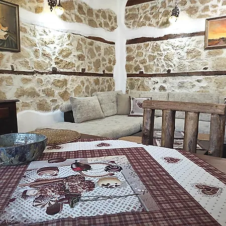 Casa Felicha къща щастие